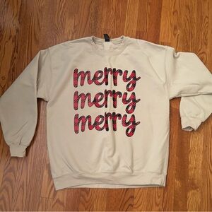 Gildan Cream 'Merry' Plaid sweatshirt